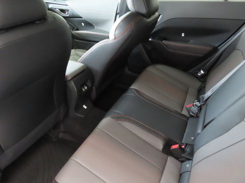 New 2025 Subaru Crosstrek 2.5i Limited w/ Crosstrek Mirror Package image 23