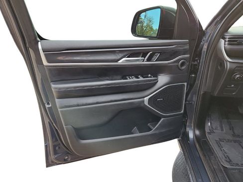 Used 2022 Jeep Wagoneer Series I w/ Convenience Group I image 11