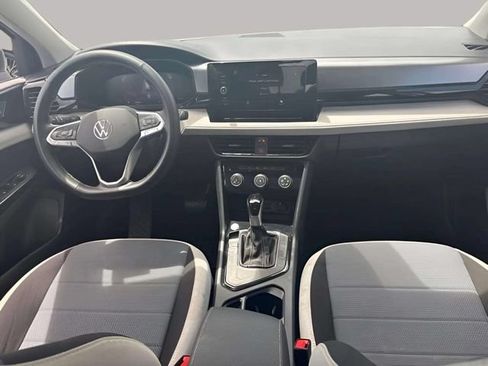 Certified 2025 Volkswagen Taos S FWD image 9