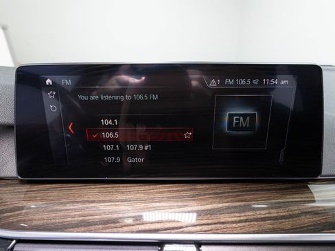 Used 2019 BMW 530i xDrive w/ Convenience Package image 17