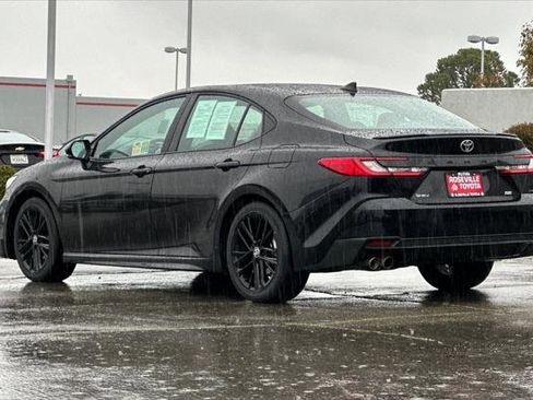 Certified 2025 Toyota Camry SE image 7