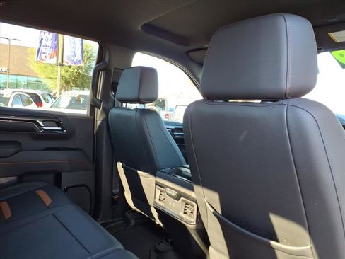 Used 2023 GMC Sierra 1500 AT4 w/ AT4 Premium Package image 13