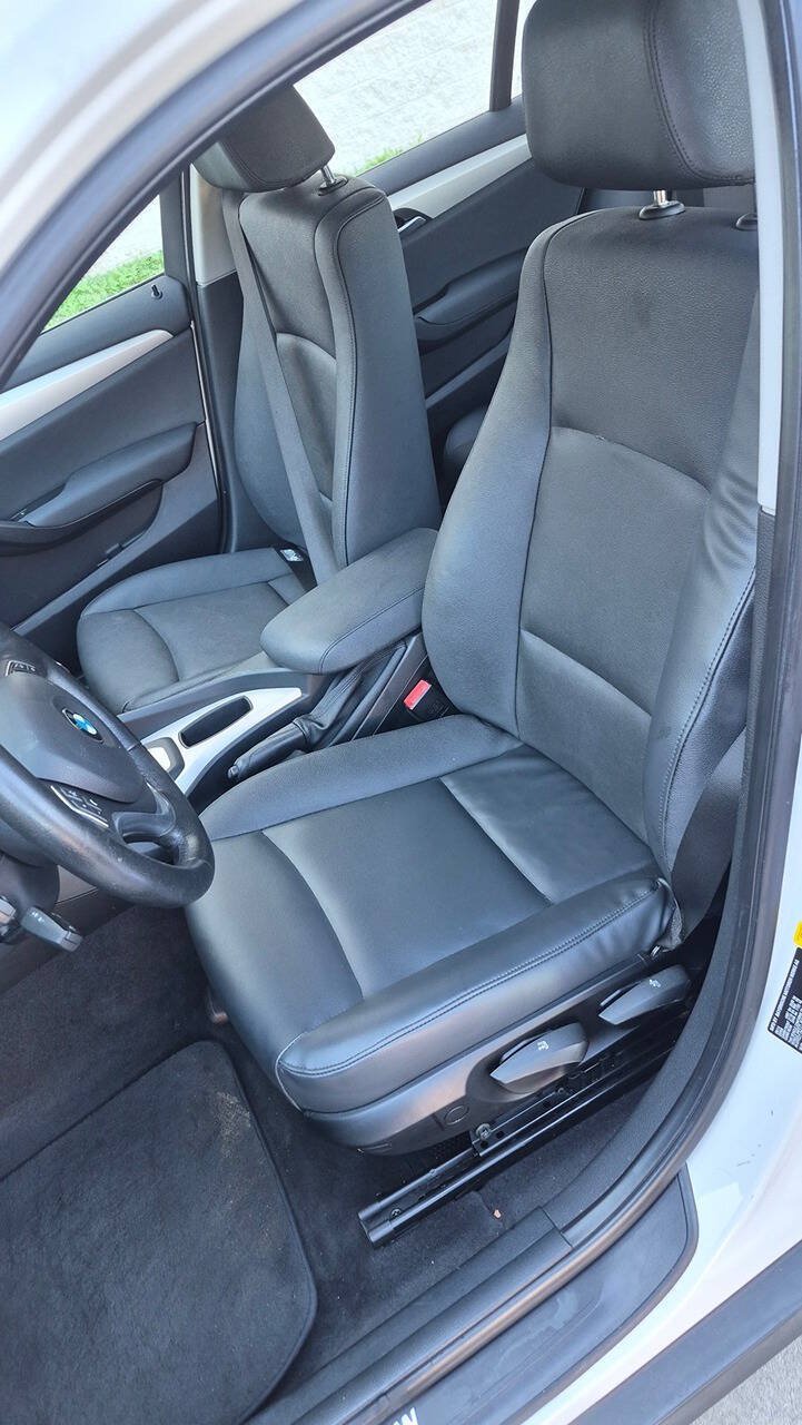 Used 2015 BMW X1 sDrive28i RWD image 23
