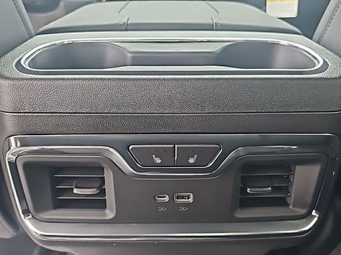 New 2026 GMC Sierra 1500 SLT w/ SLT Premium Plus Package image 17