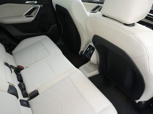Used 2025 BMW X1 xDrive28i w/ Convenience Package AWD/4WD image 31