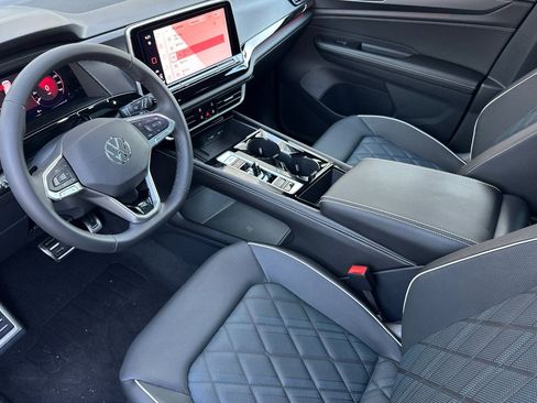 New 2026 Volkswagen Atlas Cross Sport SEL Premium R-Line AWD/4WD image 8