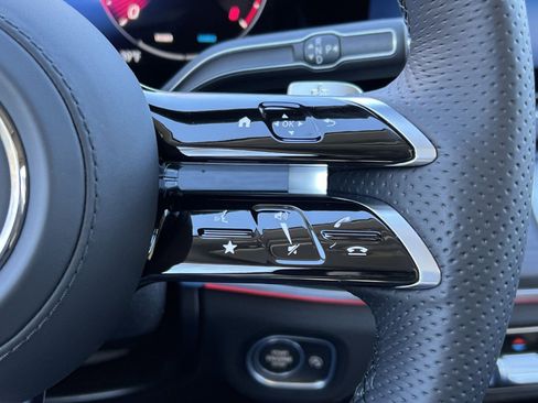 New 2026 Mercedes-Benz GLS 450 4MATIC image 31