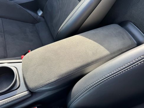 Used 2021 Porsche 718 Boxster GTS w/ Premium Package image 51