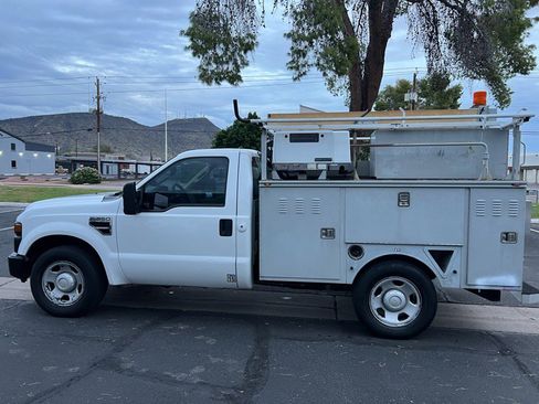 Used 2008 Ford F350 XL image 6