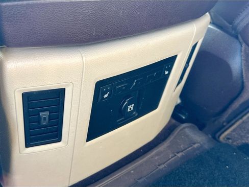 Used 2018 RAM 1500 Laramie Longhorn image 26