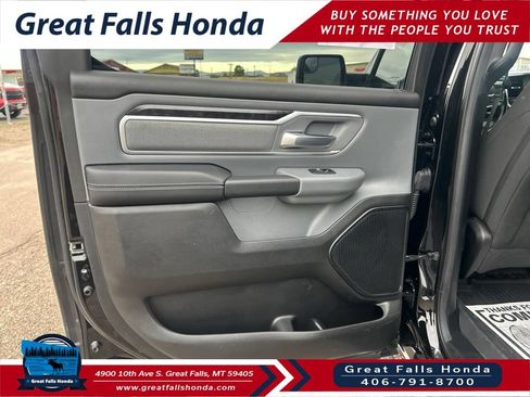 Used 2022 RAM 1500 Big Horn AWD/4WD image 19