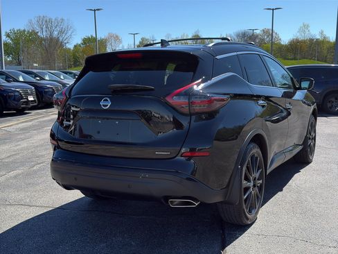 Certified 2022 Nissan Murano SV w/ SV Midnight Edition Package AWD/4WD image 5