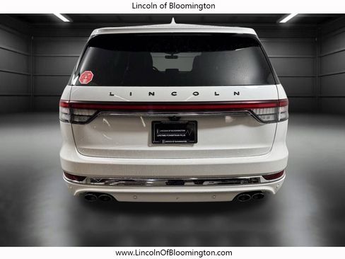 Certified 2023 Lincoln Aviator Black Label w/ Dynamic Handling Package AWD/4WD image 6