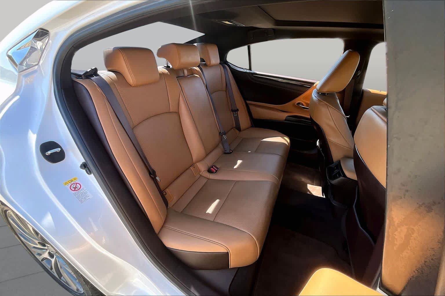 Used 2019 Lexus ES 350 w/ Premium Package FWD image 19