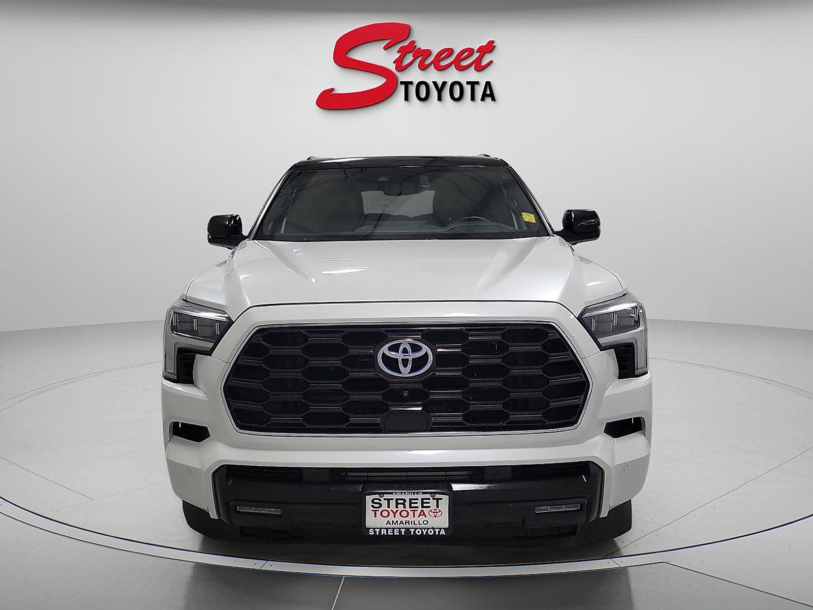 Certified 2023 Toyota Sequoia Platinum AWD/4WD image 6