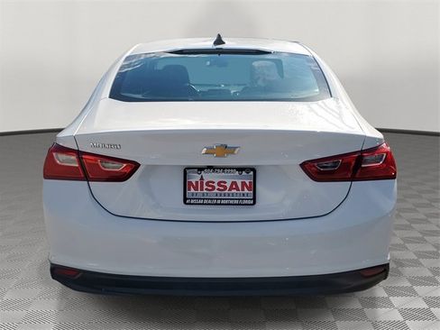 Used 2020 Chevrolet Malibu LS image 3