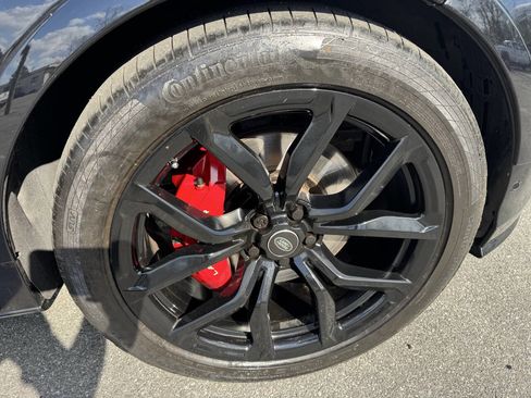 Used 2018 Land Rover Range Rover Sport SVR image 25