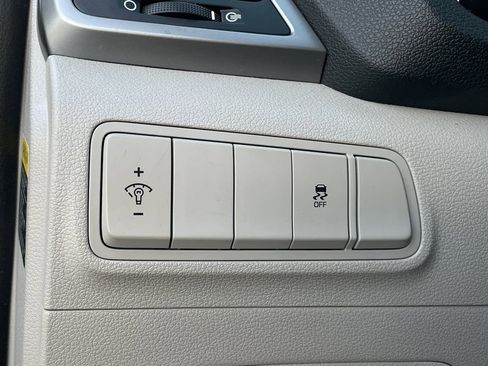 Used 2018 Hyundai Tucson SE FWD image 23