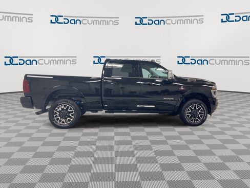 Used 2026 RAM 2500 Limited AWD/4WD image 9