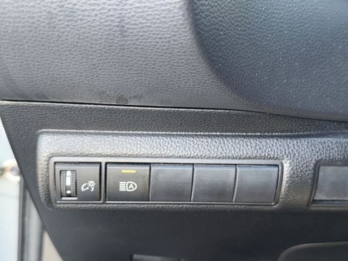 Used 2020 Toyota Corolla SE image 22