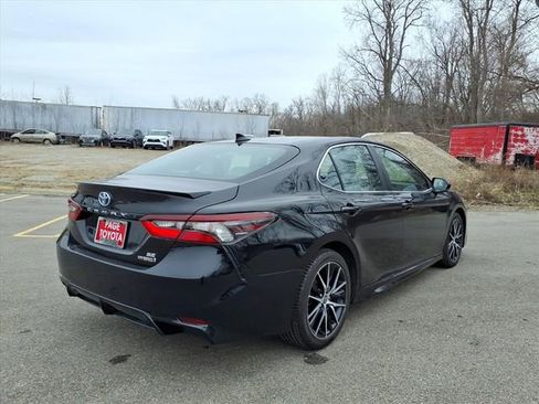 Certified 2023 Toyota Camry SE image 8