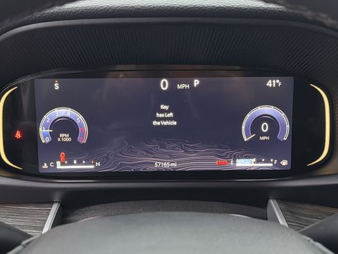 Used 2024 Jeep Wagoneer Series II w/ Flexible Seating Group image 30