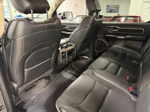 Used 2020 RAM 1500 Laramie image 29