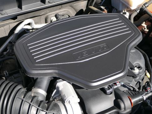 Used 2018 GMC Acadia Denali w/ Technology Package AWD/4WD image 31