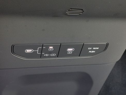 Certified 2025 Kia EV9 GT-Line image 31