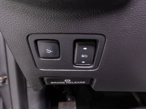 Used 2021 Ford F250 Platinum image 37