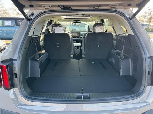 New 2026 Kia Sorento SX image 7