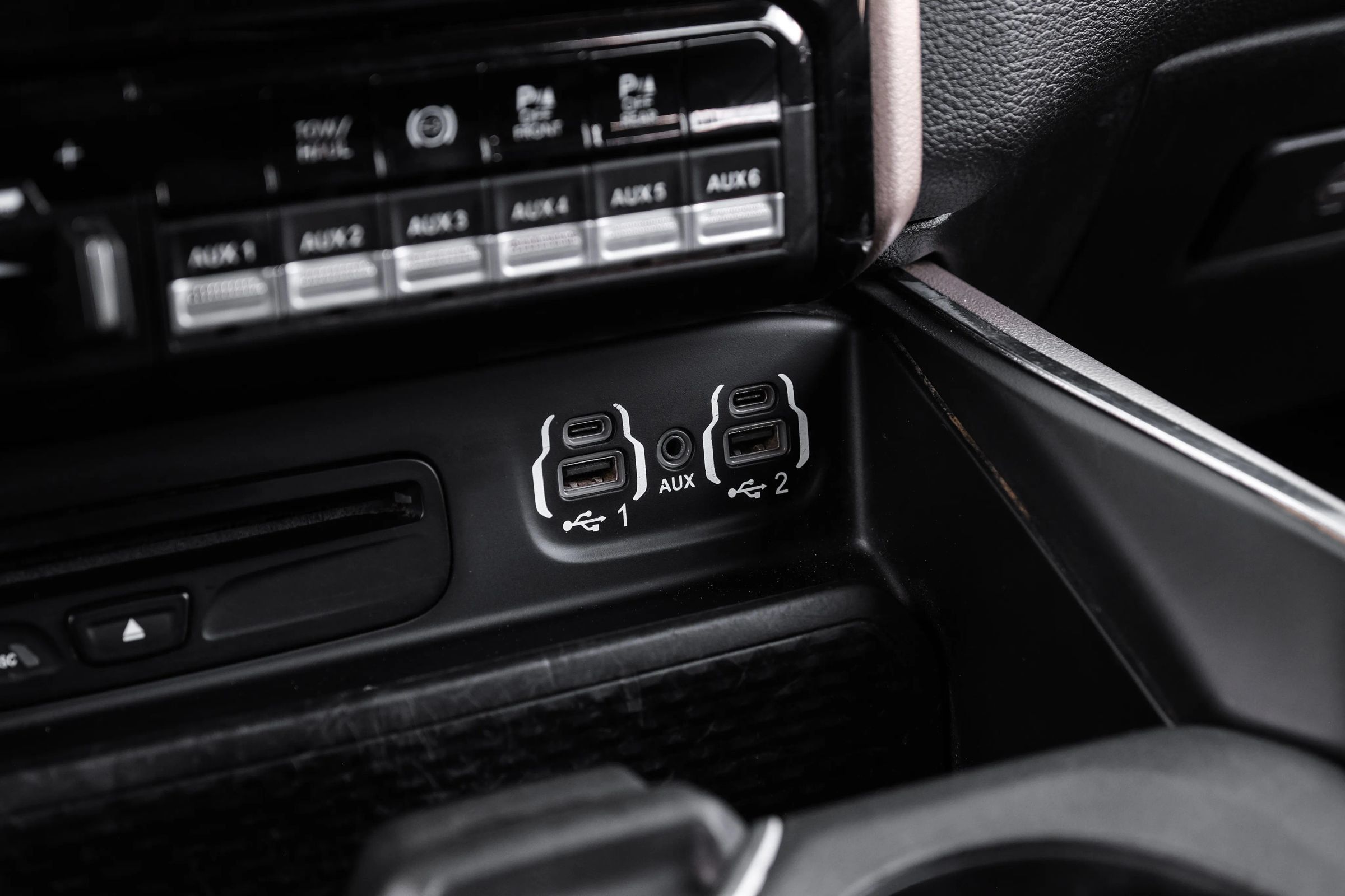 Used 2019 RAM 3500 Laramie AWD/4WD image 34