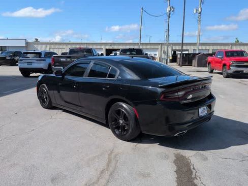 Certified 2021 Dodge Charger SXT w/ Leather Interior Group RWD image 6