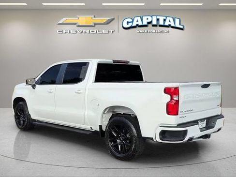 Used 2024 Chevrolet Silverado 1500 RST w/ Z71 Off-Road Package AWD/4WD image 3