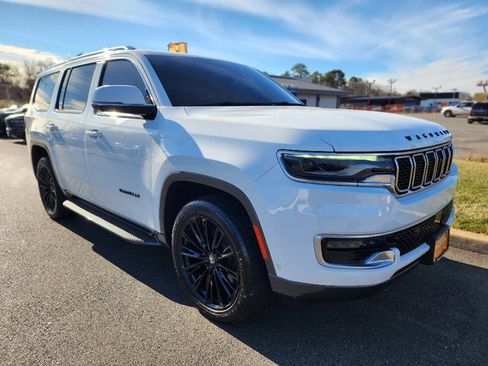 Used 2022 Jeep Wagoneer Series I w/ Convenience Group I image 23