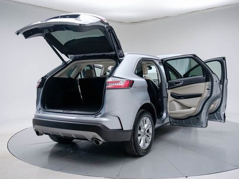 Used 2022 Ford Edge Titanium image 21