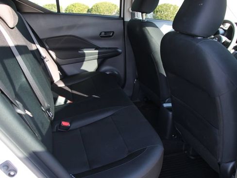 Certified 2025 Nissan Kicks Play S FWD image 28