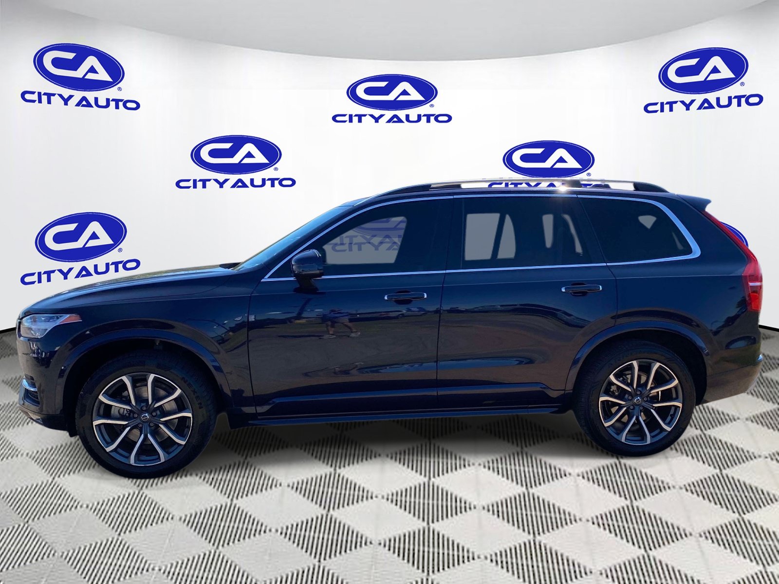Used 2019 Volvo XC90 T6 Momentum AWD/4WD image 7