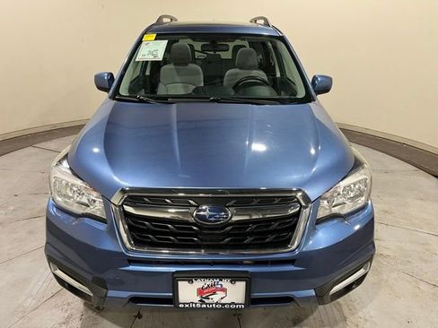Used 2018 Subaru Forester 2.5i Premium w/ All-Weather Package AWD/4WD image 3