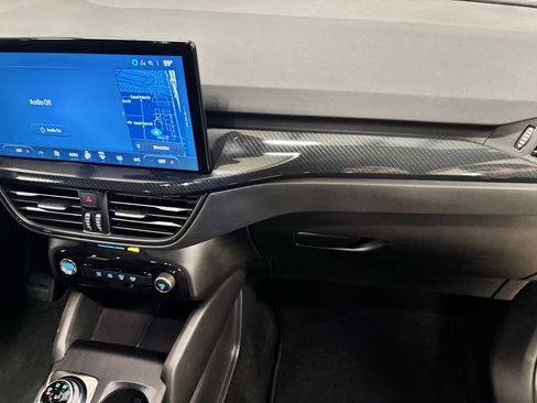 Used 2024 Ford Escape ST-Line w/ Tech Pack #1 image 19