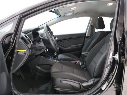 Used 2017 Kia Forte LX w/ LX Popular Package FWD image 17