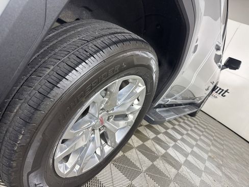 Used 2020 GMC Sierra 1500 SLT w/ SLT Premium Package image 31