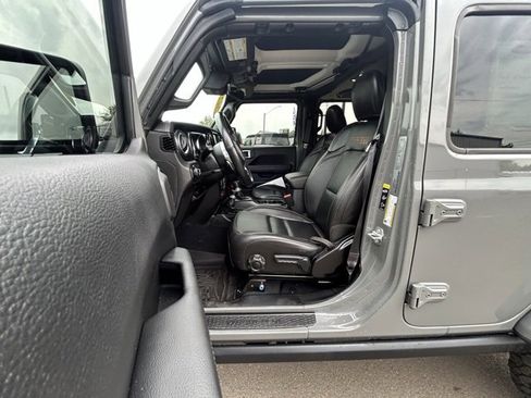 Used 2022 Jeep Wrangler Unlimited Rubicon w/ Xtreme Recon 35" Tire Package image 16