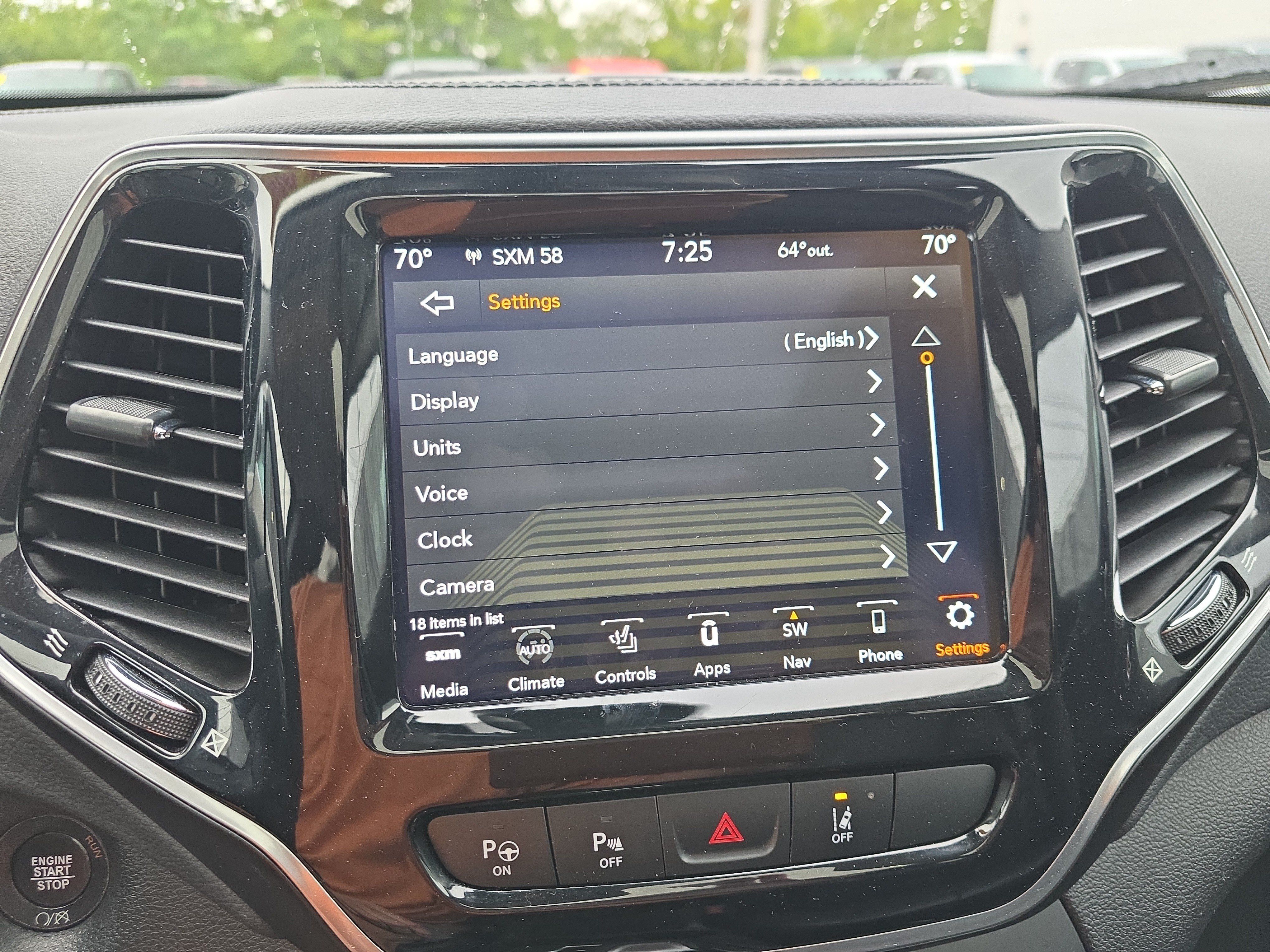 Used 2021 Jeep Cherokee Limited w/ Elite Package AWD/4WD image 35