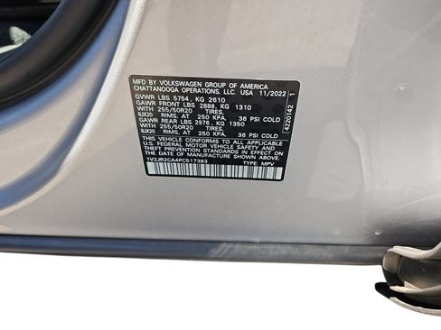 Used 2023 Volkswagen Atlas SE w/ Panoramic Sunroof Package FWD image 29