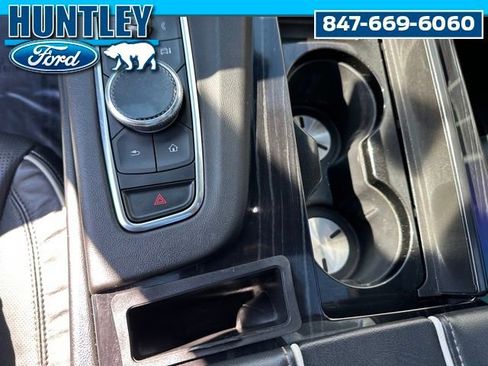 Used 2023 Cadillac Escalade Sport w/ Touring Package image 28