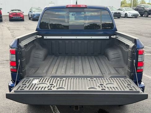 Used 2023 Nissan Frontier PRO-4X w/ Pro Convenience Package AWD/4WD image 16