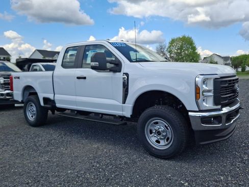 New 2026 Ford F350 XL w/ XL Chrome Package AWD/4WD image 2