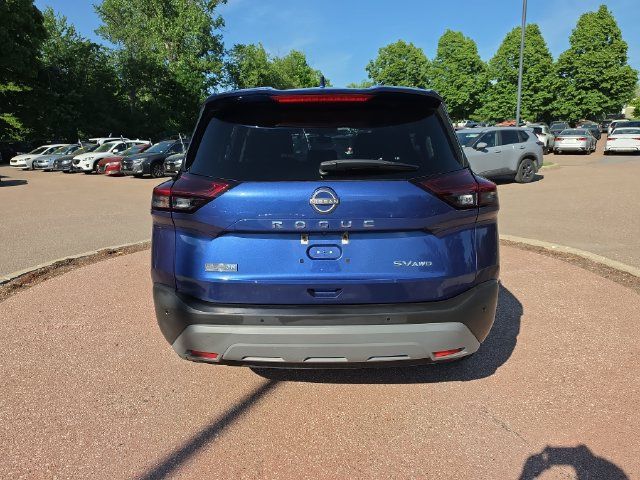 Used 2023 Nissan Rogue SV AWD/4WD image 4