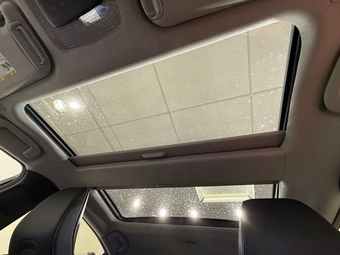 Certified 2024 Toyota Prius Prime Premium w/ Advanced Technology Package FWD image 17